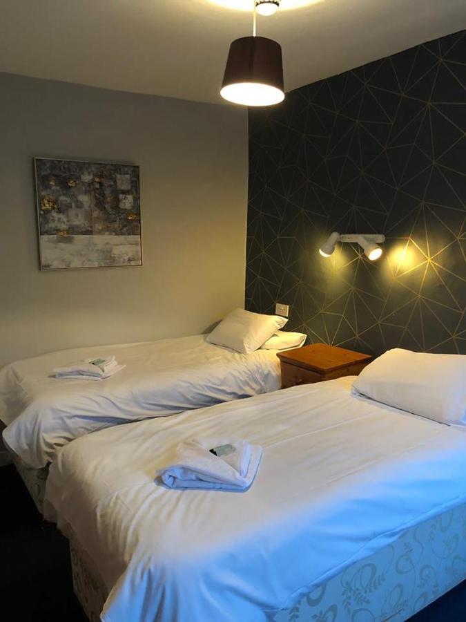 Llanerch Inn Llandrindod Wells Buitenkant foto