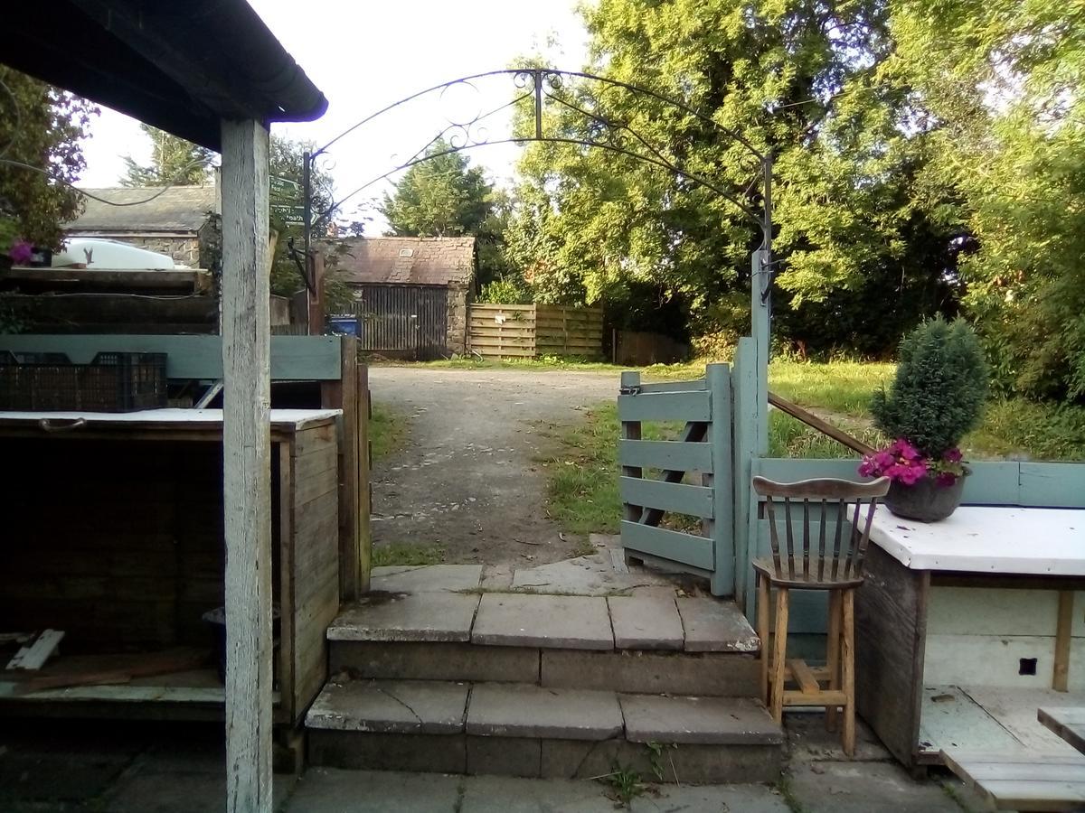 Llanerch Inn Llandrindod Wells Buitenkant foto