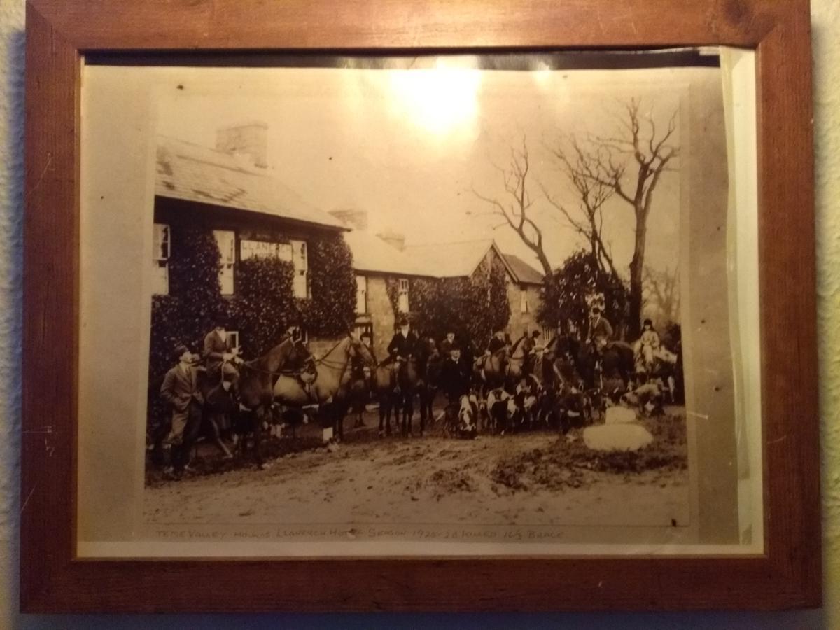 Llanerch Inn Llandrindod Wells Buitenkant foto