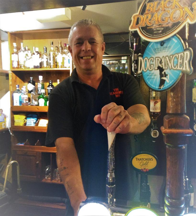 Llanerch Inn Llandrindod Wells Buitenkant foto