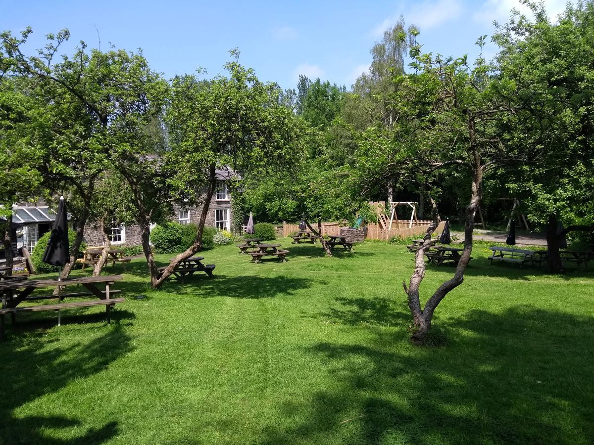 Llanerch Inn Llandrindod Wells Buitenkant foto