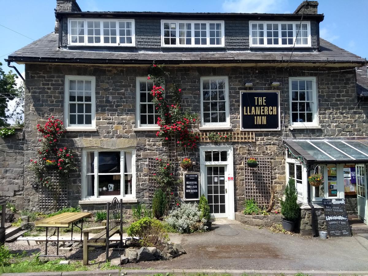 Llanerch Inn Llandrindod Wells Buitenkant foto