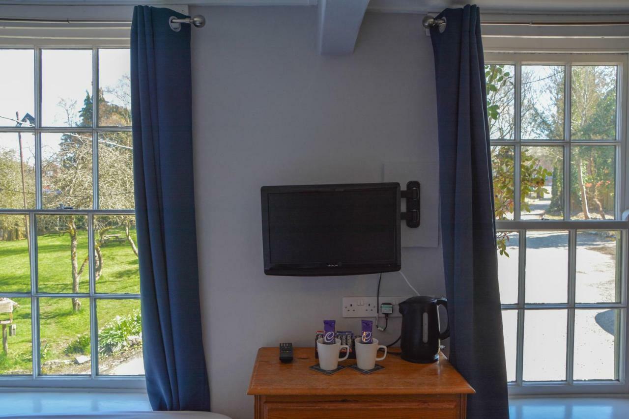 Llanerch Inn Llandrindod Wells Buitenkant foto